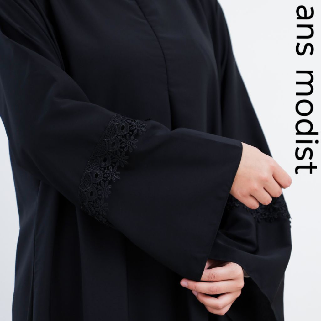 GAMIS ABAYA HITAM POLOS VARIASI RENDA ZHEPER SENADA D TANGAN SIMPLE CANTIK