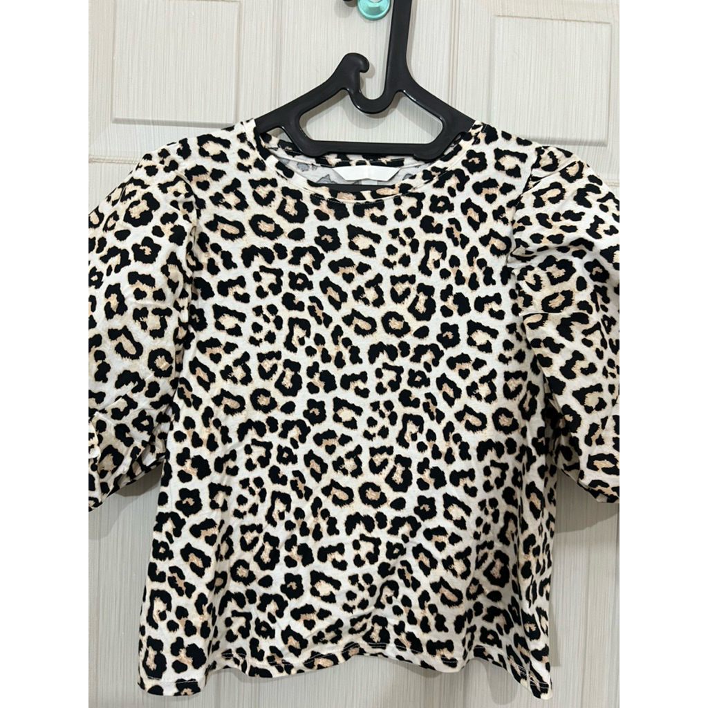 Cropped Leopard H&M