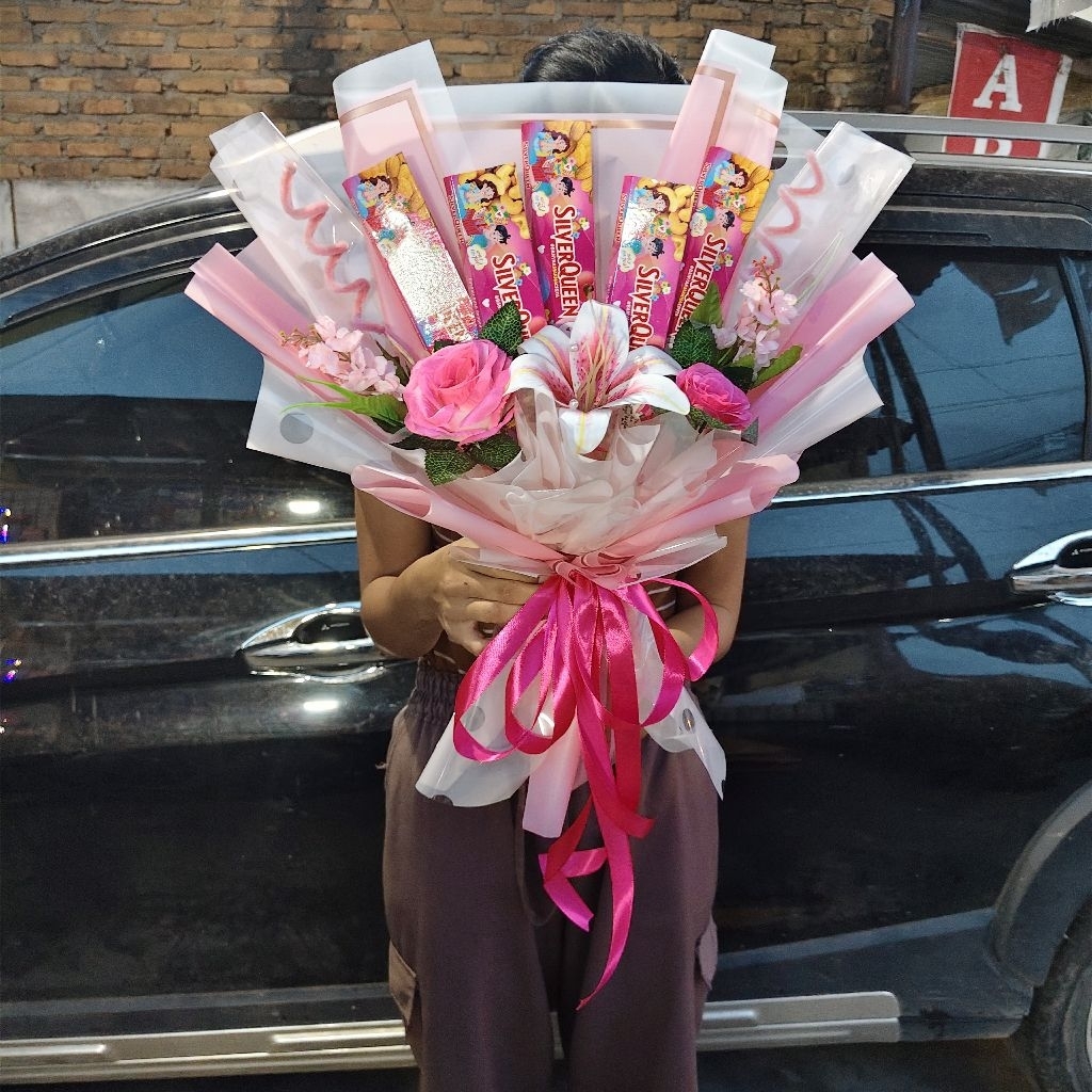 buket valentine | buket coklat silverqueen | kado ulang tahun |gift medan |buket medan