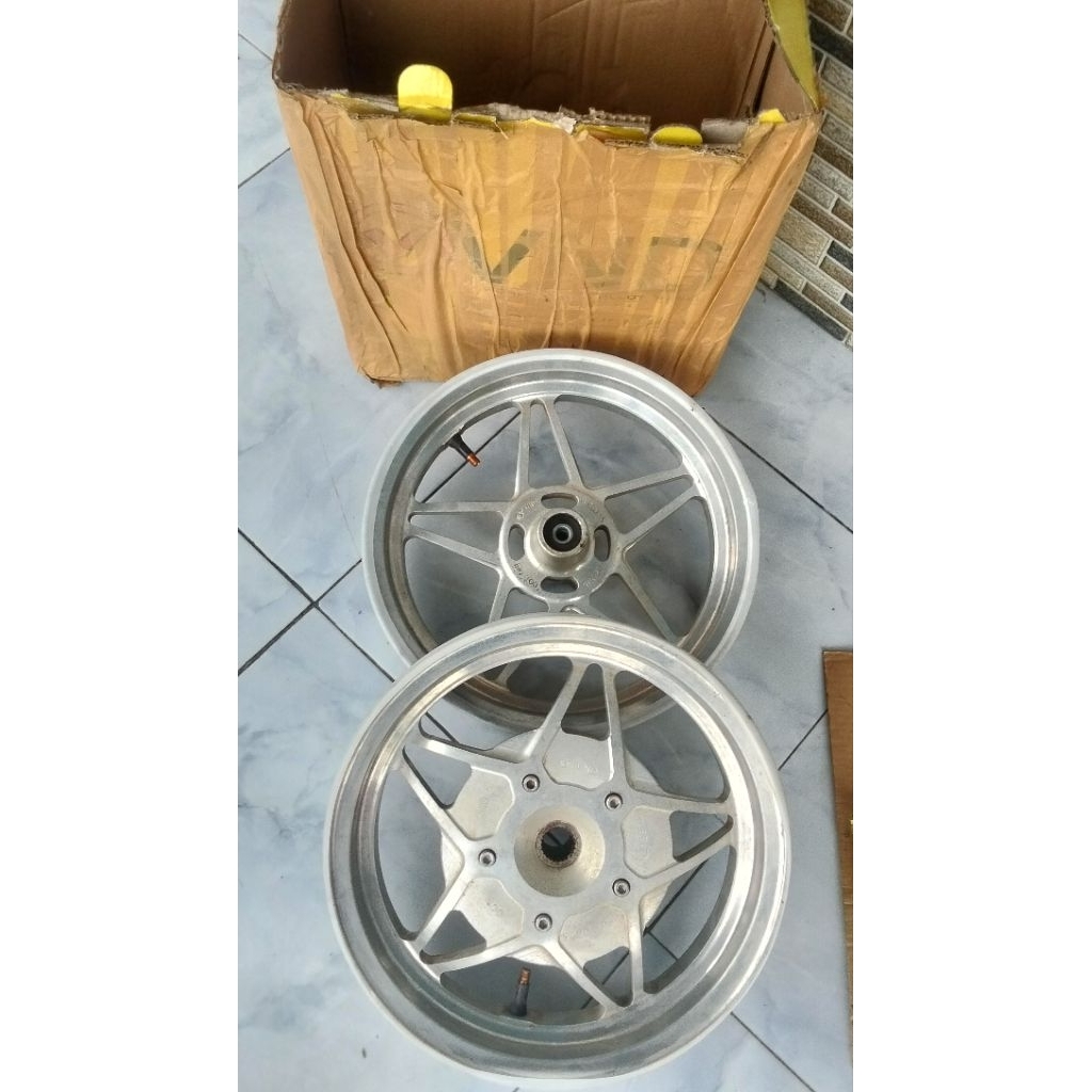 vnd second jual cepet R12 stylo