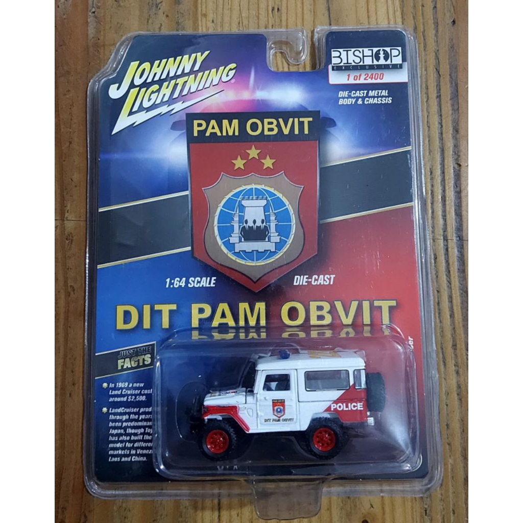 JOHNNY LIGHTNING JEEP POLICE 1:64