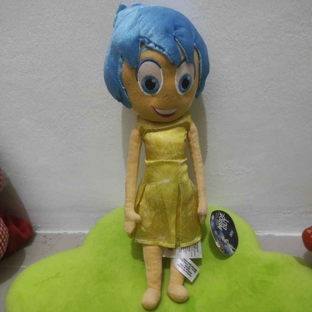 boneka joy inside out