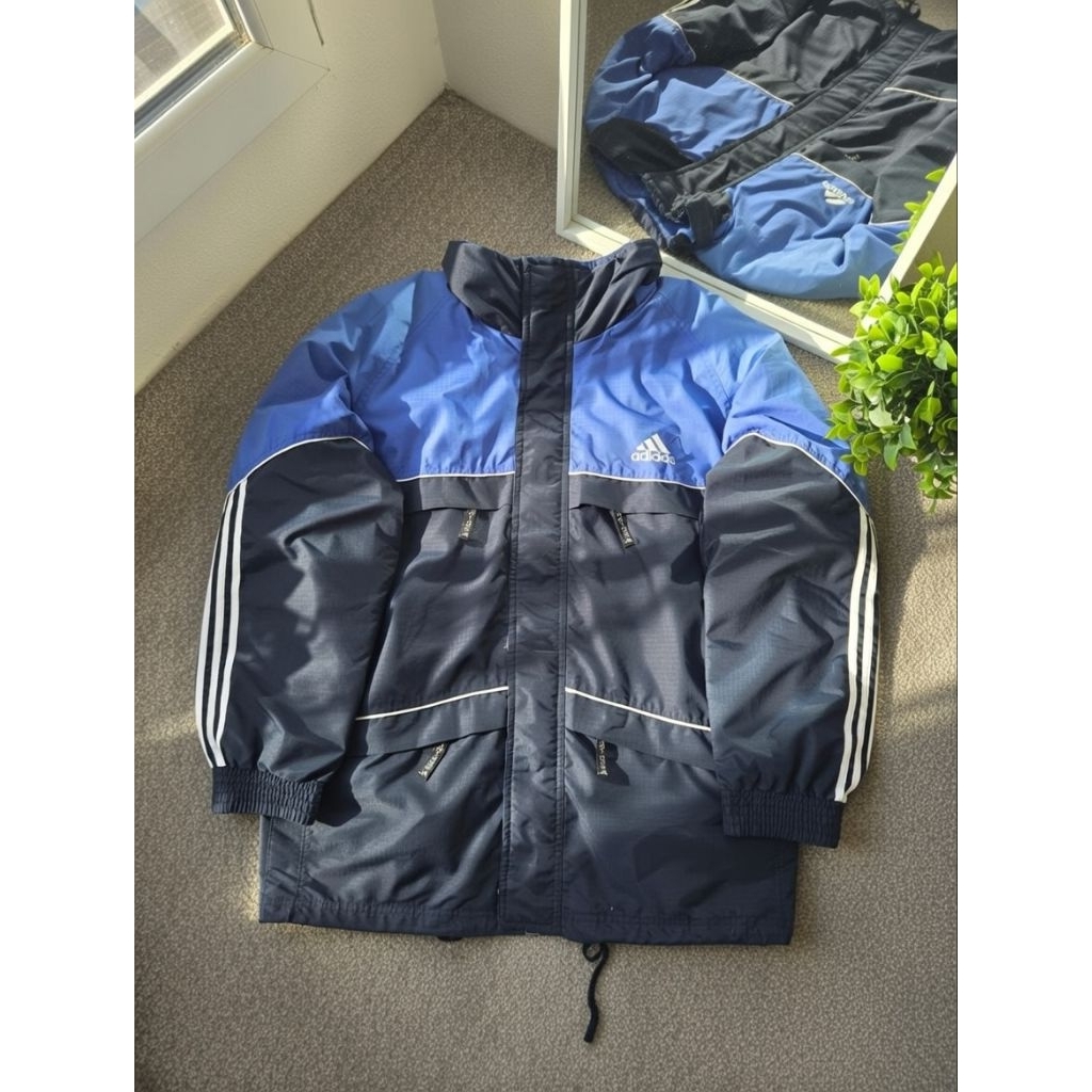 Winbreaker Adidas Outdoor