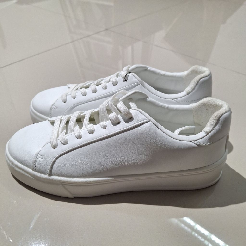ZARA SEPATU SNEAKERS KETS PUTIH BARU ASLI ORIGINAL