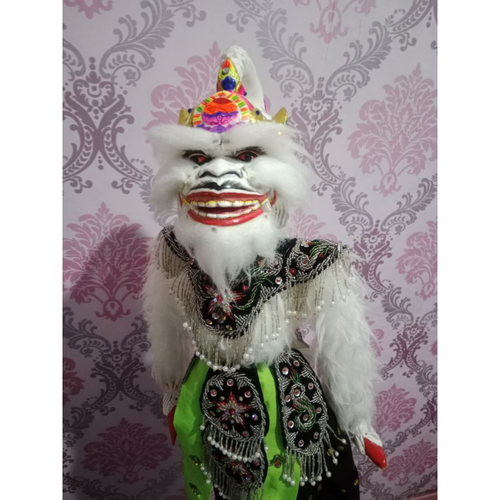 wayang golek Hanoman full bulu putih