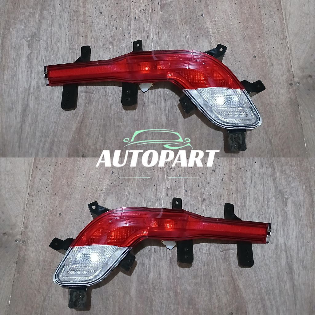 Reflektor Bumper Lampu Bumper Belakang Wuling Almaz