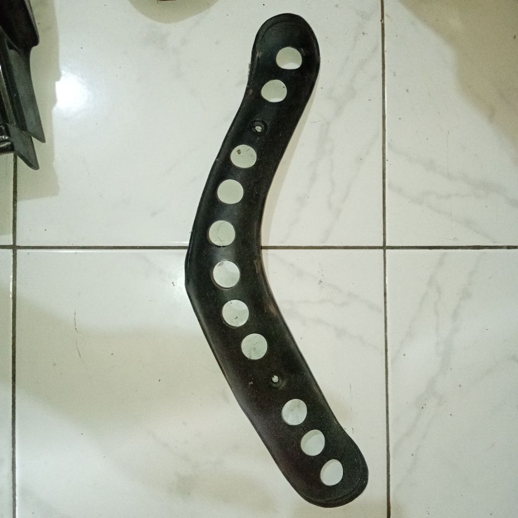 ram leher knalpot honda xl125
