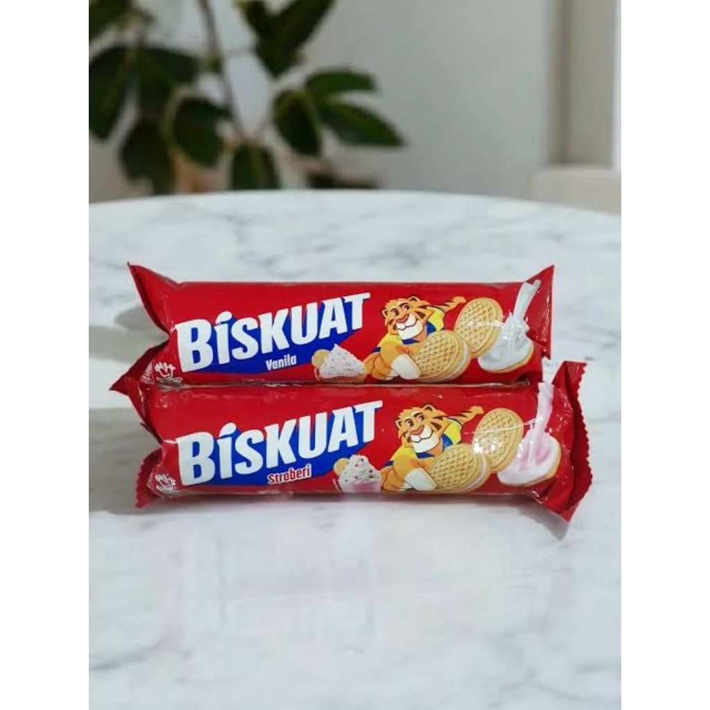 Biskuat golden sandwich Stroberi 105gram