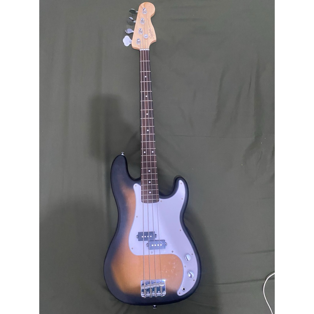 Squier Precision Bass