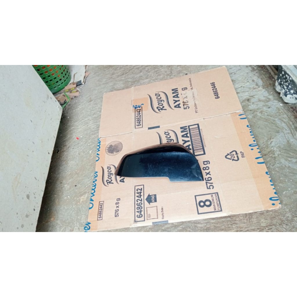 cover spion BMW f20 F30 f31 f32 f34 f36 x1 E84 sebelah kanan ORI bekas