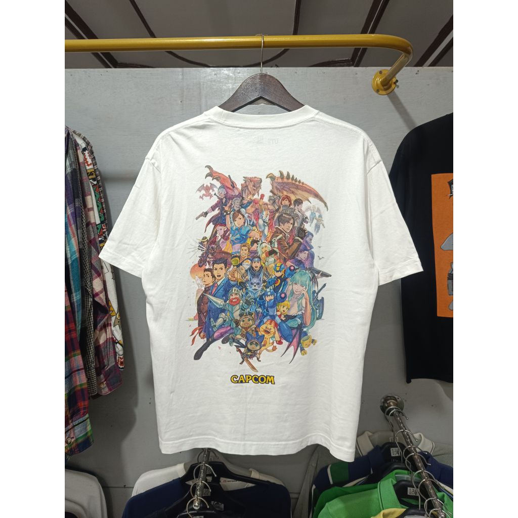Kaos uniqlo x capcom