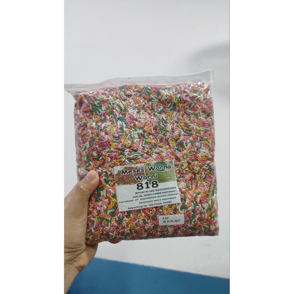 Meses Ceres Warna Warni 850G