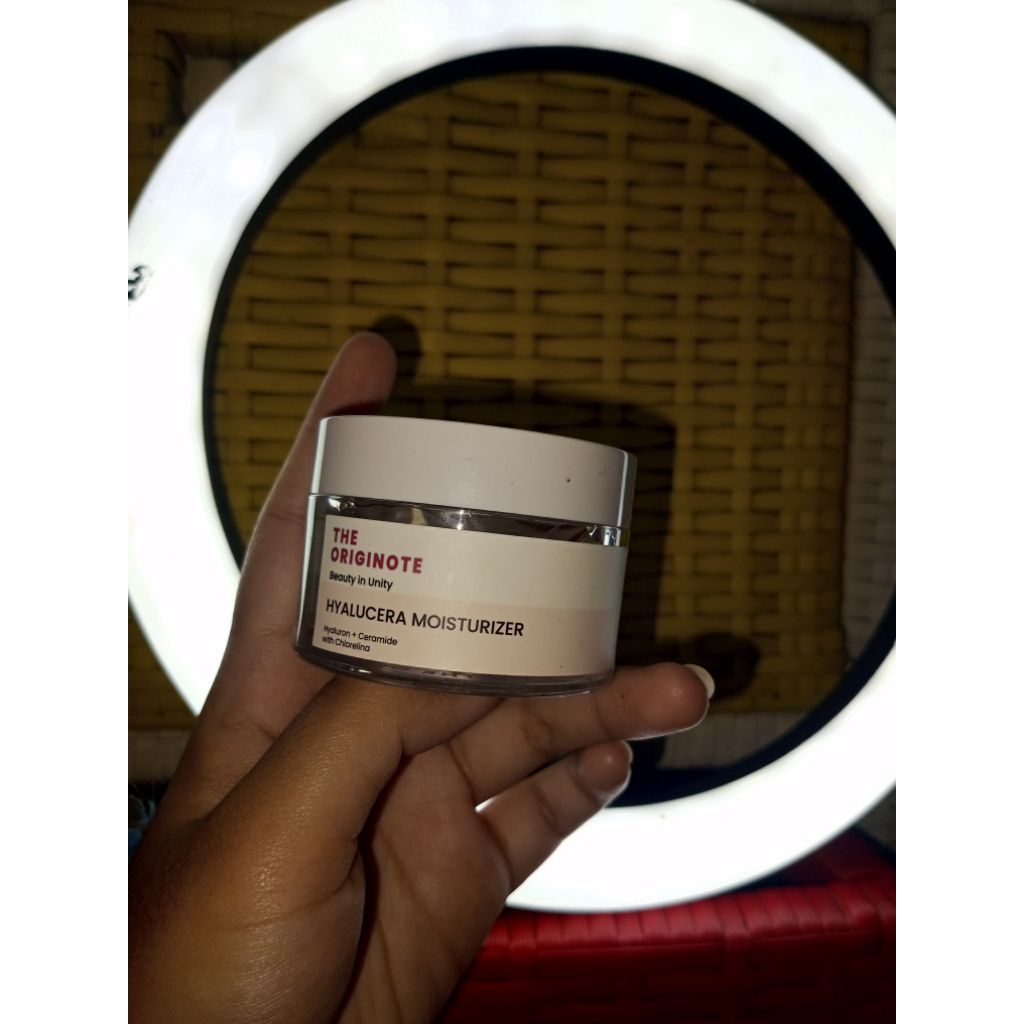 preloved the originote hyalucera moisturizer 50 ml (isi 85%)