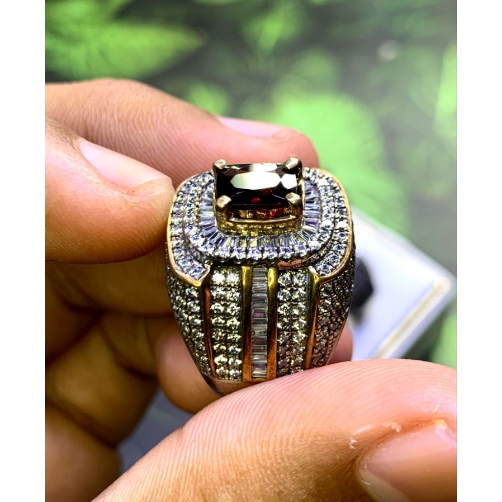 Natural red spinel1.46 ct GRI lab Perak