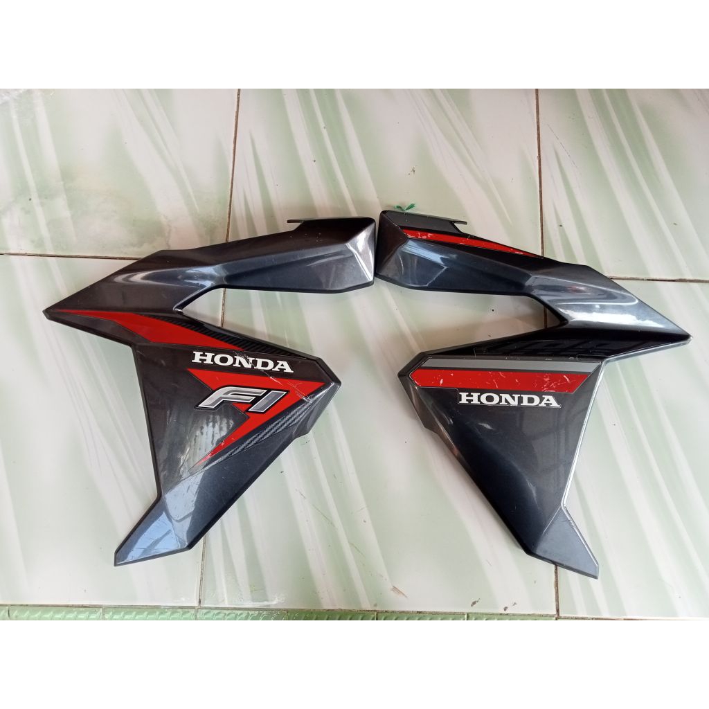 Cover sayap samping honda vario 125 150 old 2016 original