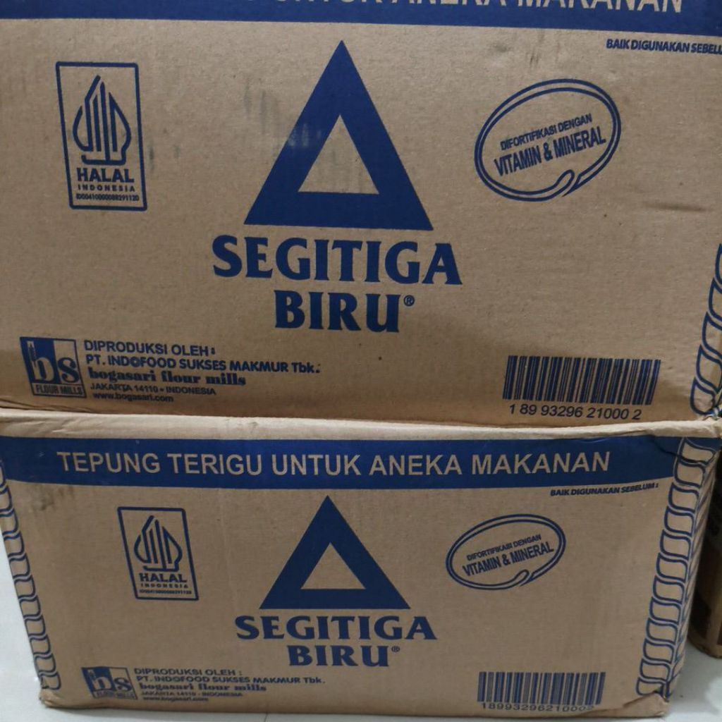 Segitiga Biru 1Kg Variasi 1Dus