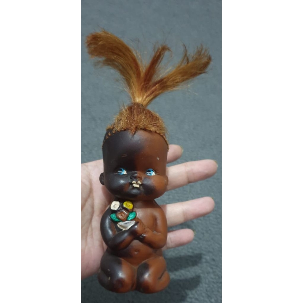 Boneka vintage jadul muka belang