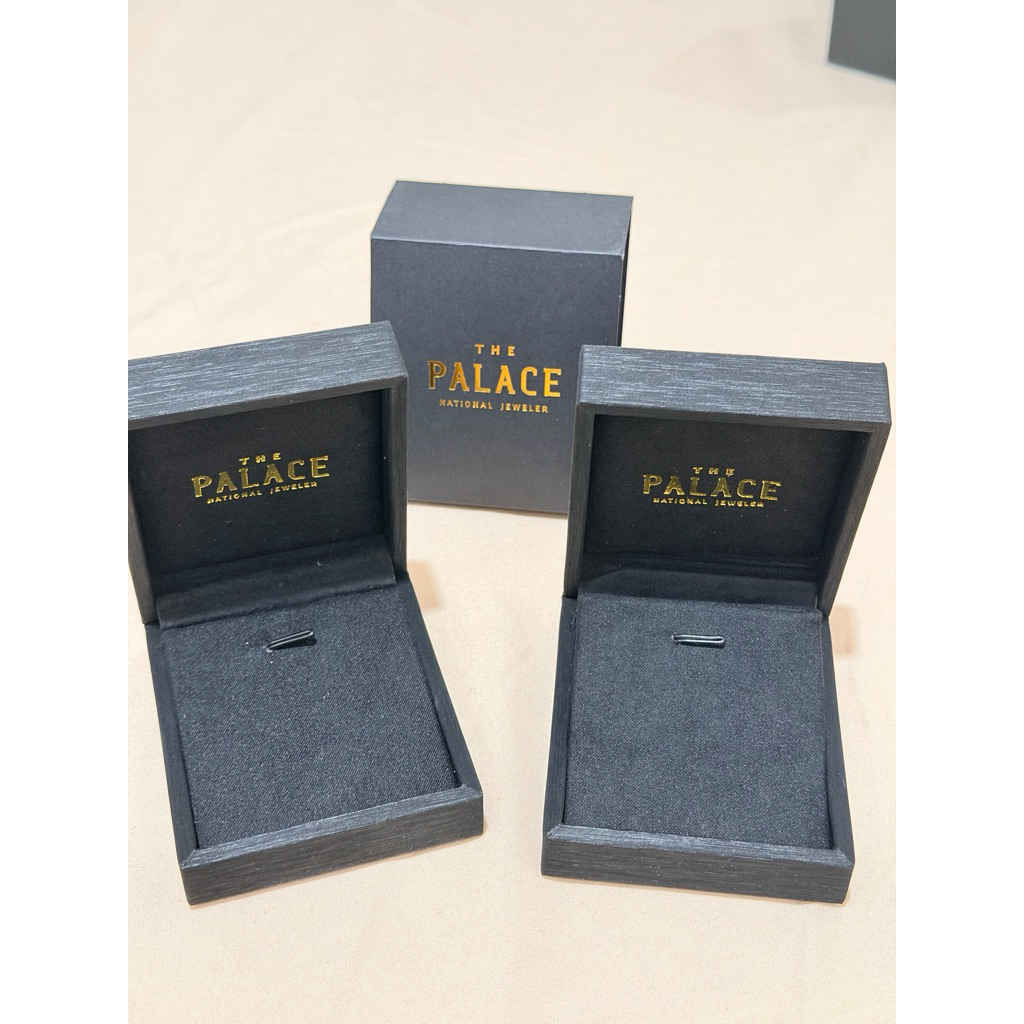 Box Kalung / Box Liontin The Palace ukuran sedang