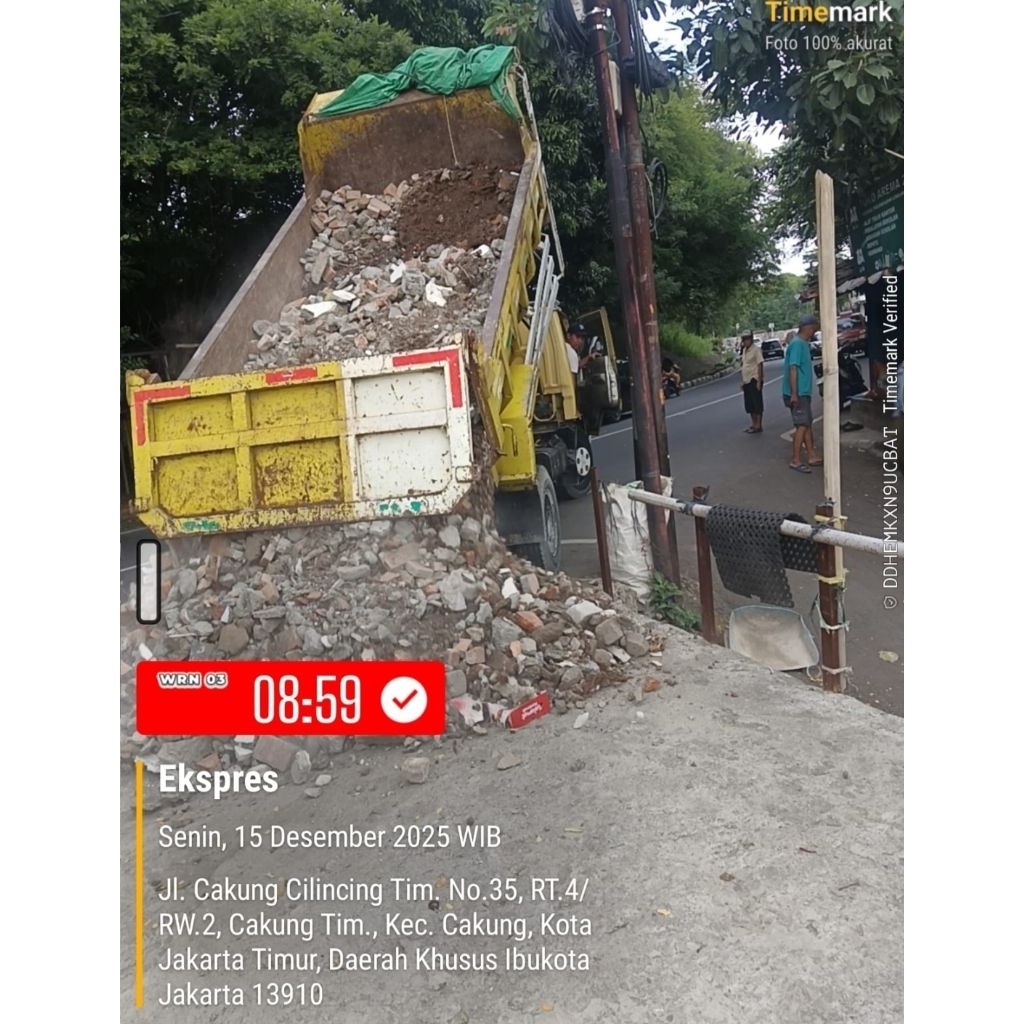 bahan material urukan puing