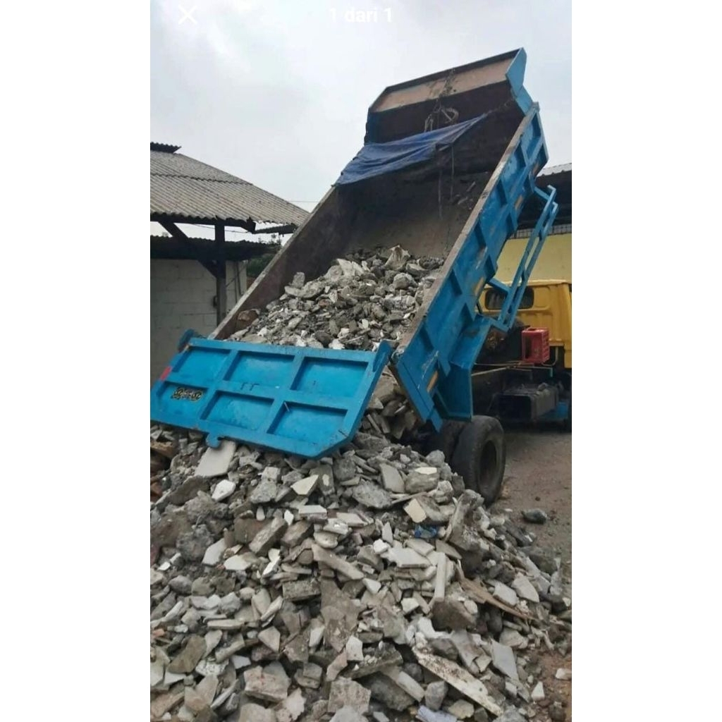 material urukan puing bongkaran