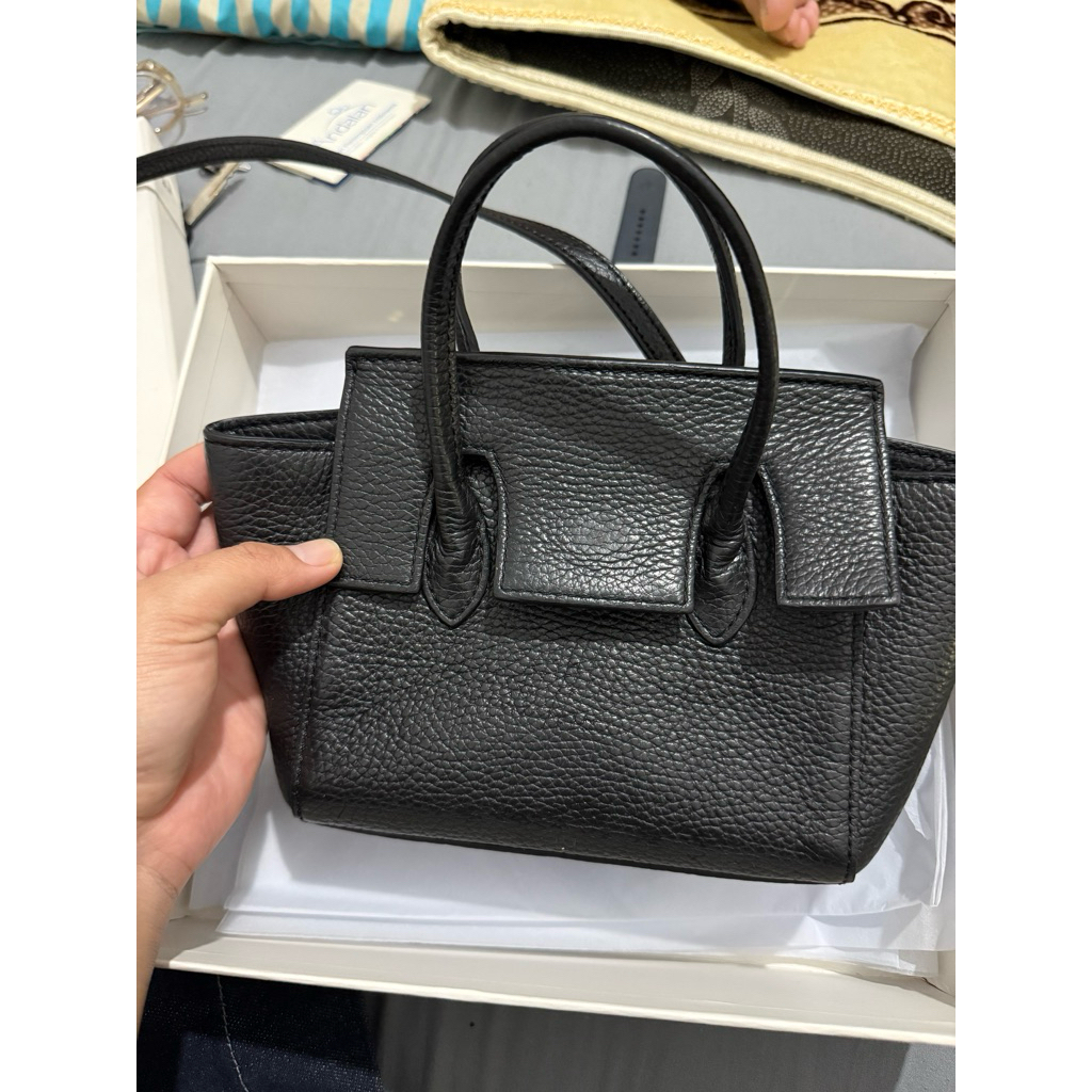 Preloved tas  rounn felice 17