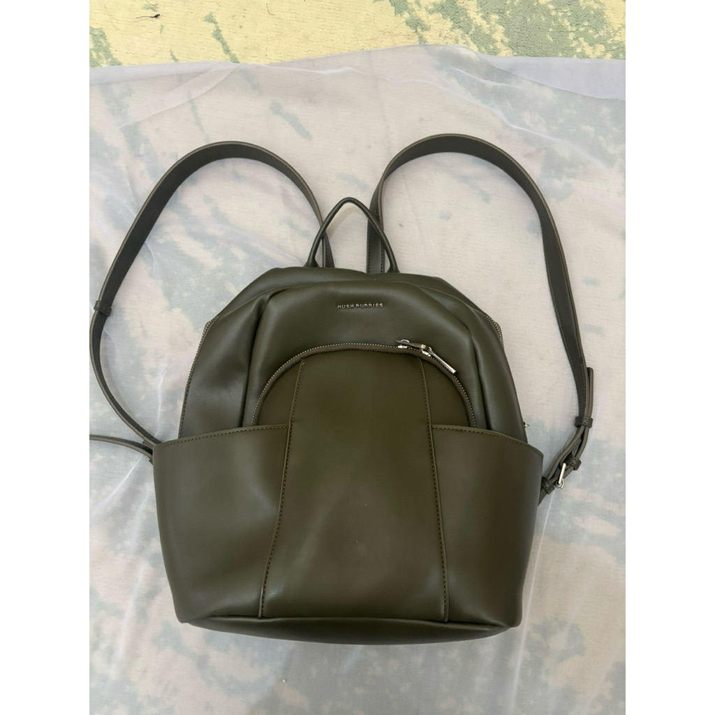 Prelove backpack hush puppies