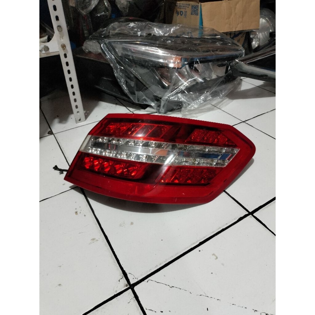 Stoplamp Lampu Belakang Mercy Mercedes Benz E Class W212 E200 E250 2012 2013 2014 Original