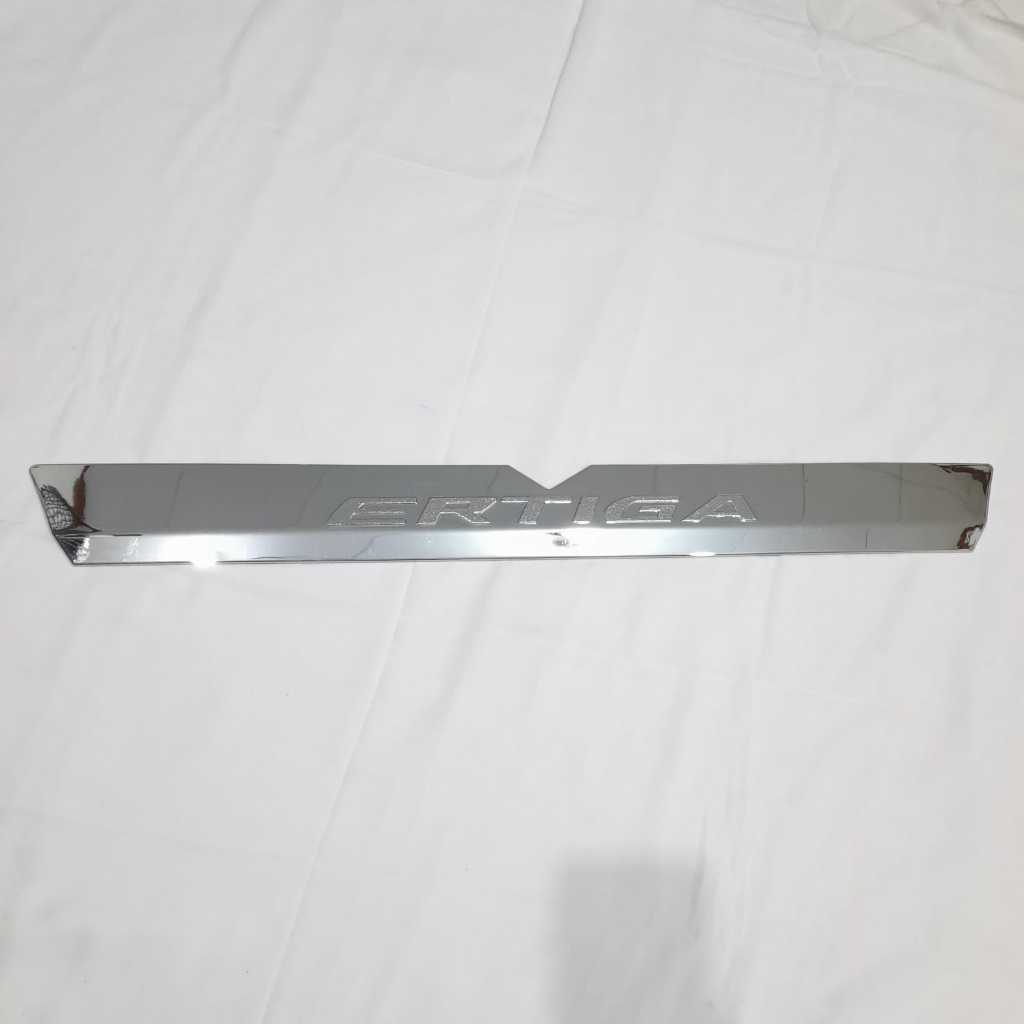 Trunklid Belakang Trunklid Mobil Suzuki Ertiga Tahun 2012 2015 Chrome