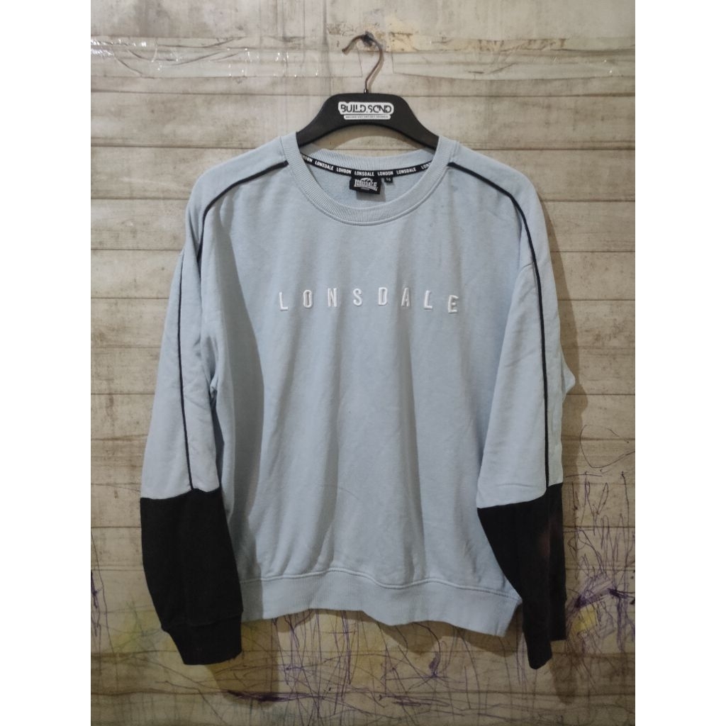 Lonsdale Crewneck Block Baby Blue Black Casual Crewneck Size M