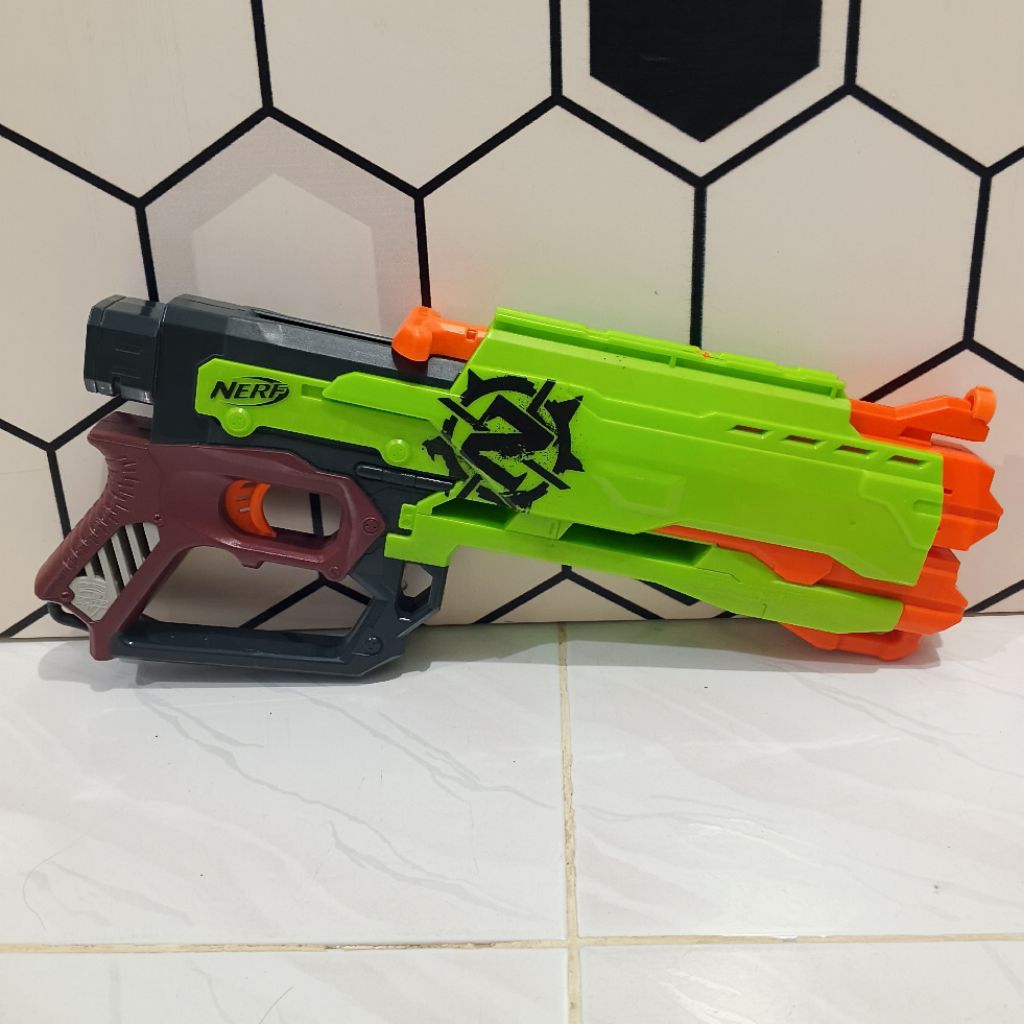 Nerf Zombie Crossfire