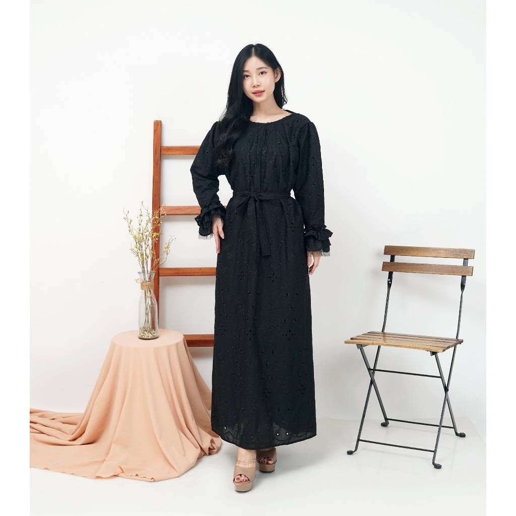 Ken-297 Long Dress Kondangan Muslim mewah Bahan Katun Bolong Khusus Hitam Dan Putih Gamis pesta eleg