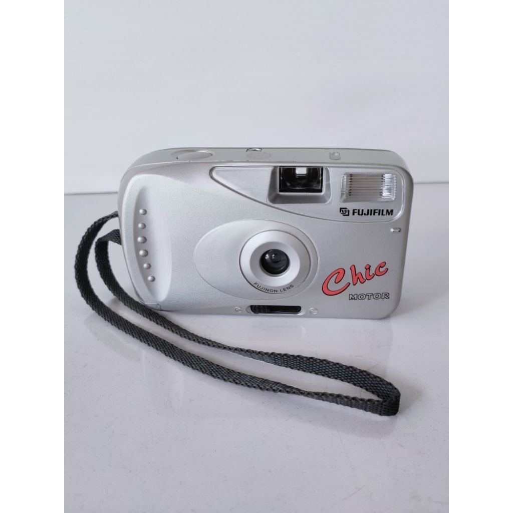 Kamera analog vintage fujifilm chic camera photo film classic berfungsi normal kamera pocket lawas k