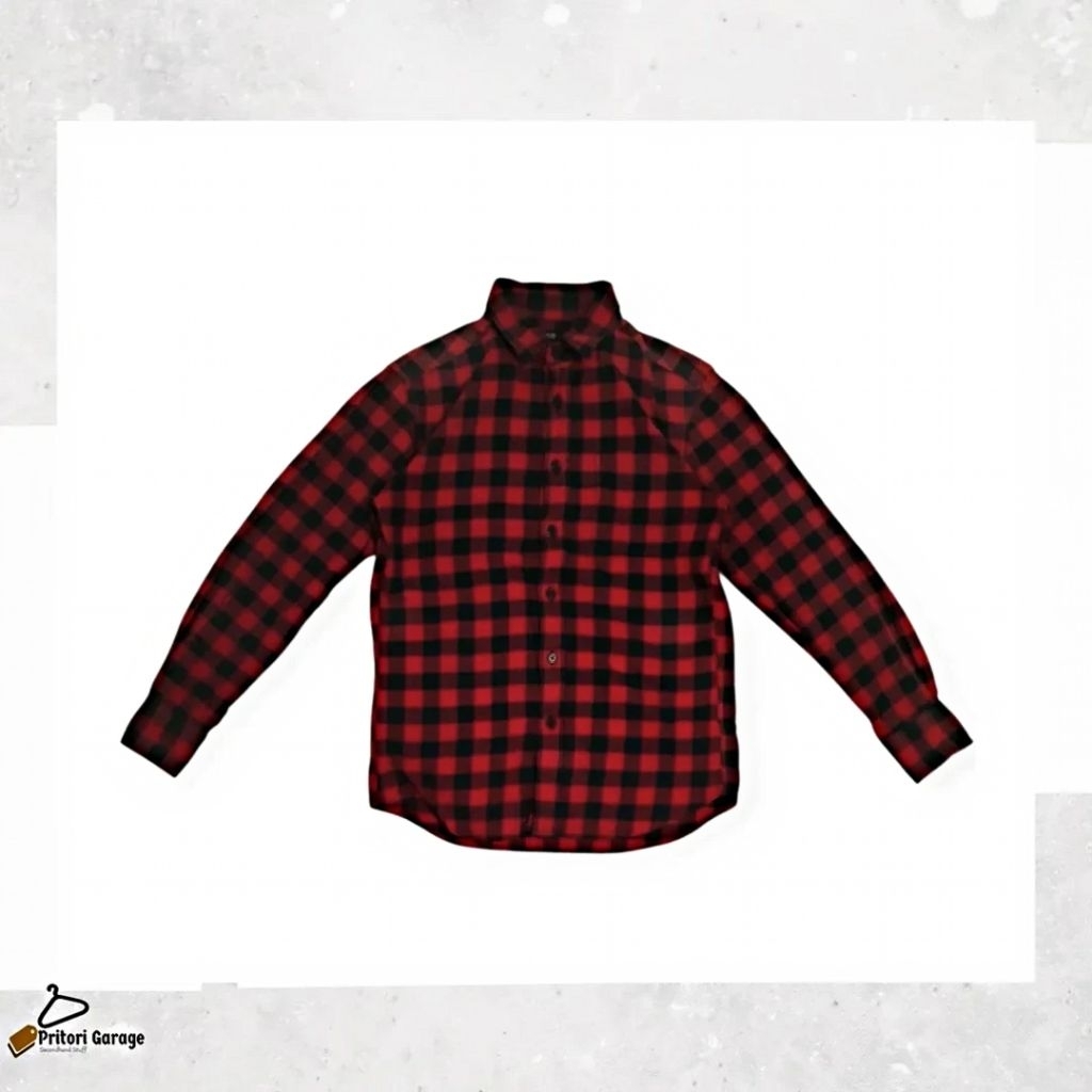 Kemeja Long Sleeve Flannel Shirt Uniqlo Black Tab Red Black Colour Vintage S fit M