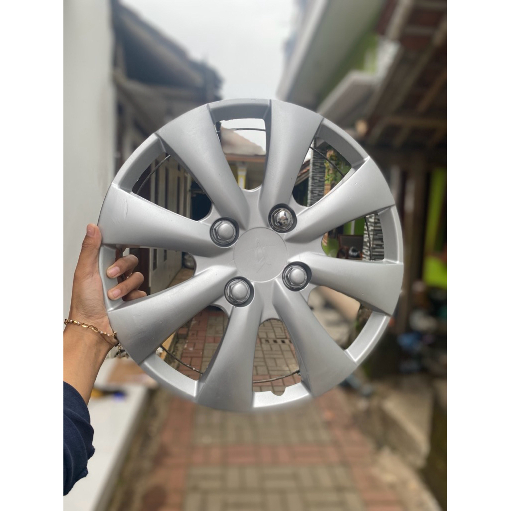 tutup velg cover wheeldop Daihatsu ayla ring 13