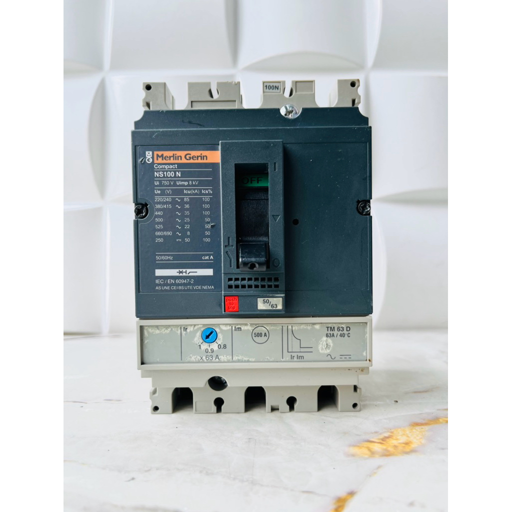 MCCB MERLIN GERIN NS100 N 3PHASE 50A-100A