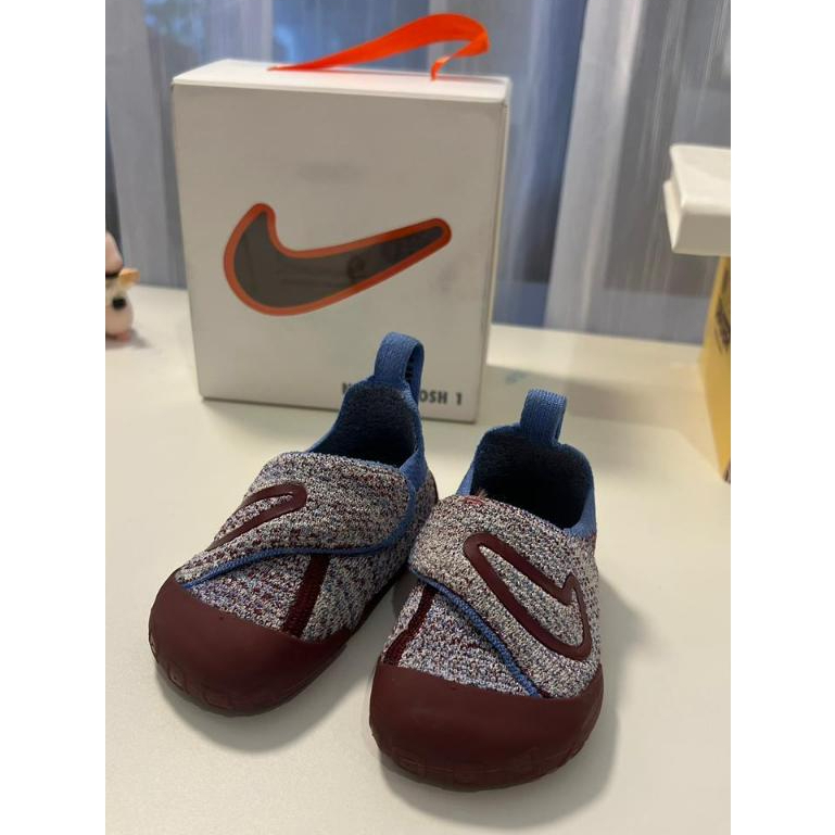 PRELOVED BABY STUFF - NIKE SWOOSH 1