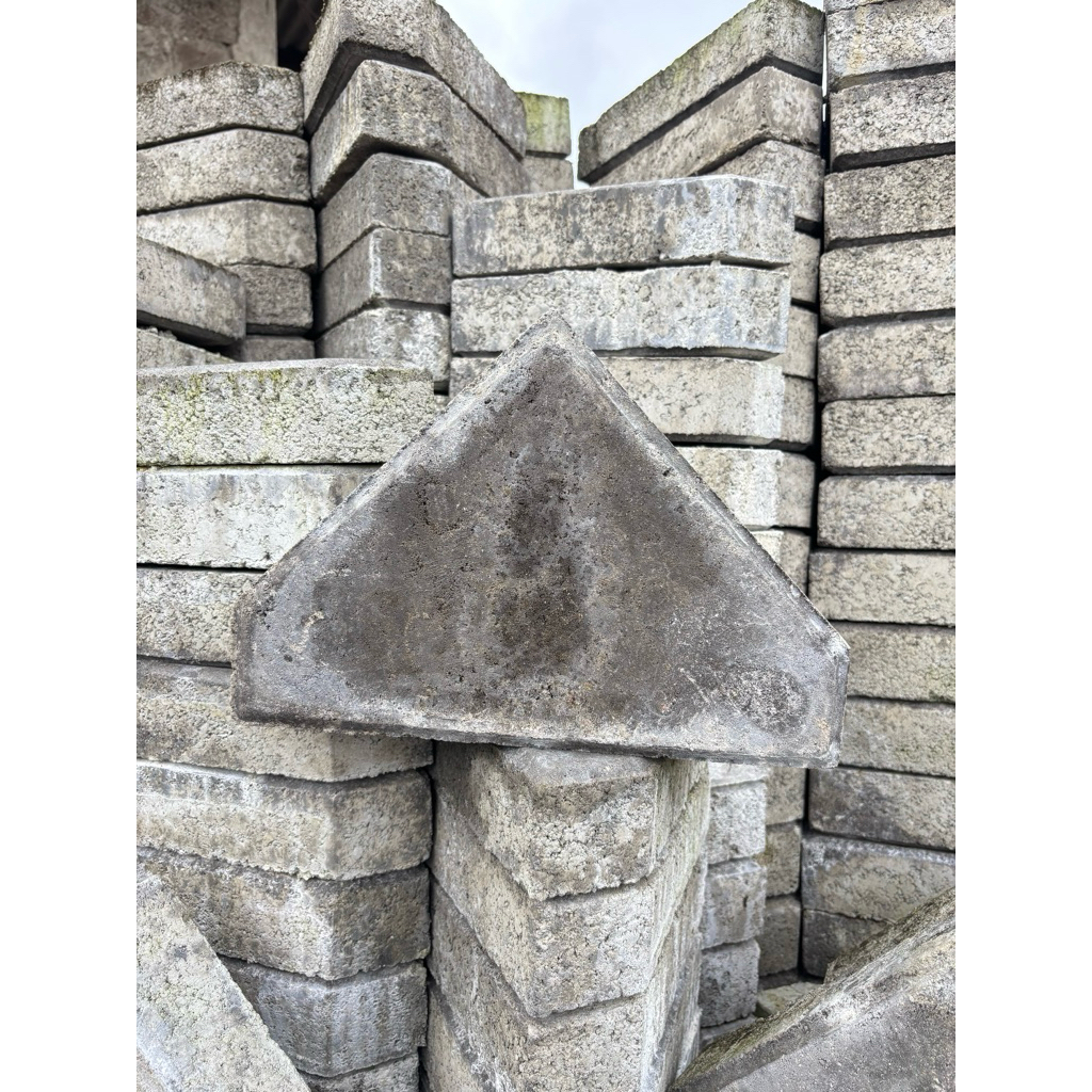 paving block , conblock , konblok , uskup