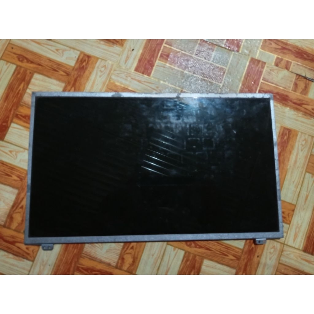 LCD 40 PIN /14 INCH/TEBAL