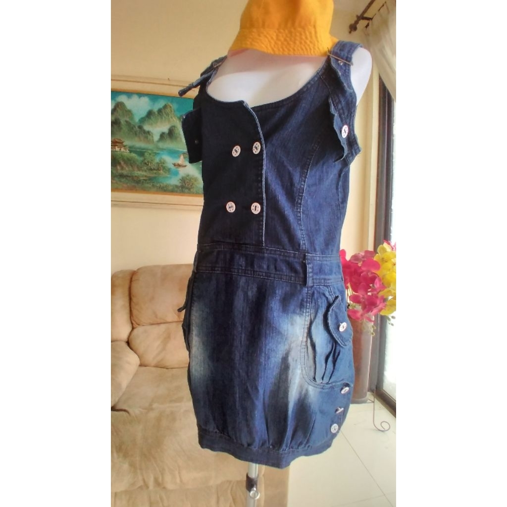 Baju Jeans Wanita Model Kodok Over All Strech( Size LD 95 / P 80 = tali bisa diadjust ) Preloved
