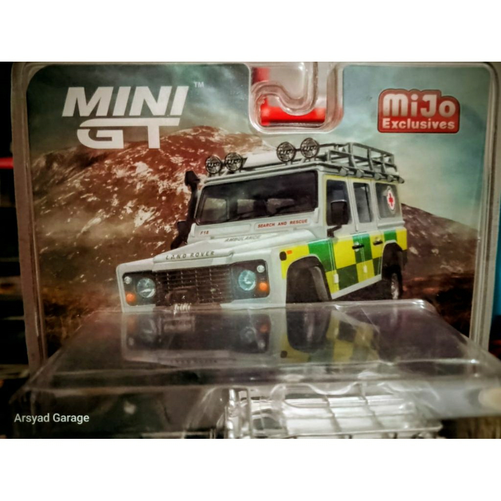 Diecast Mini GT Land Rover Defender 110 Red Cross no 159 Blister