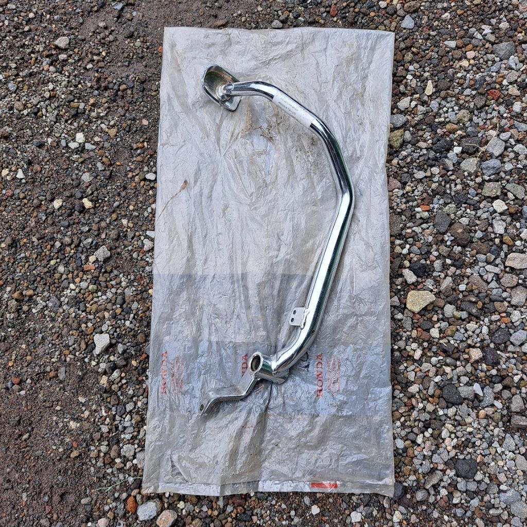 Pedal Rem belakang Honda Supra X 125 Tipe Disk PEDAL COMP BRAKE 46500-KTM-N30 Original AHM Astra hon