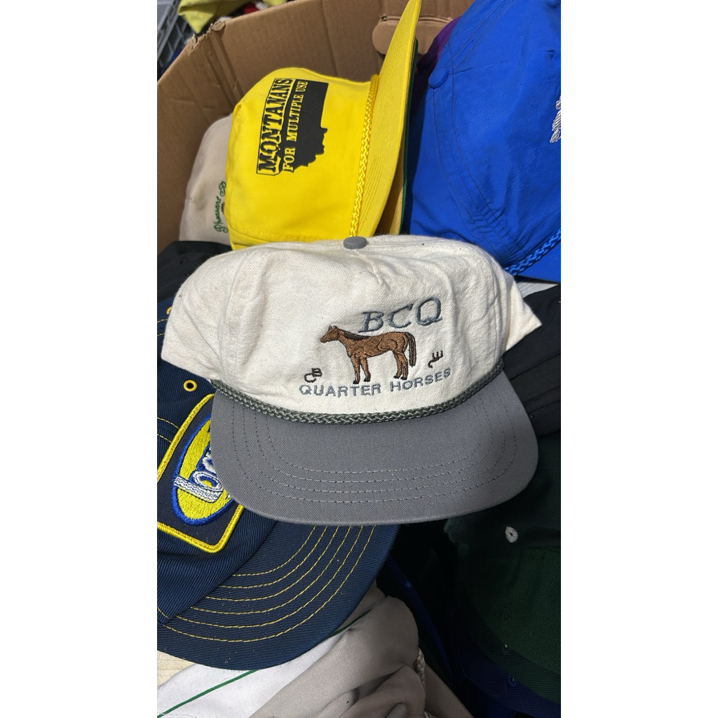 topi vintage original 70's