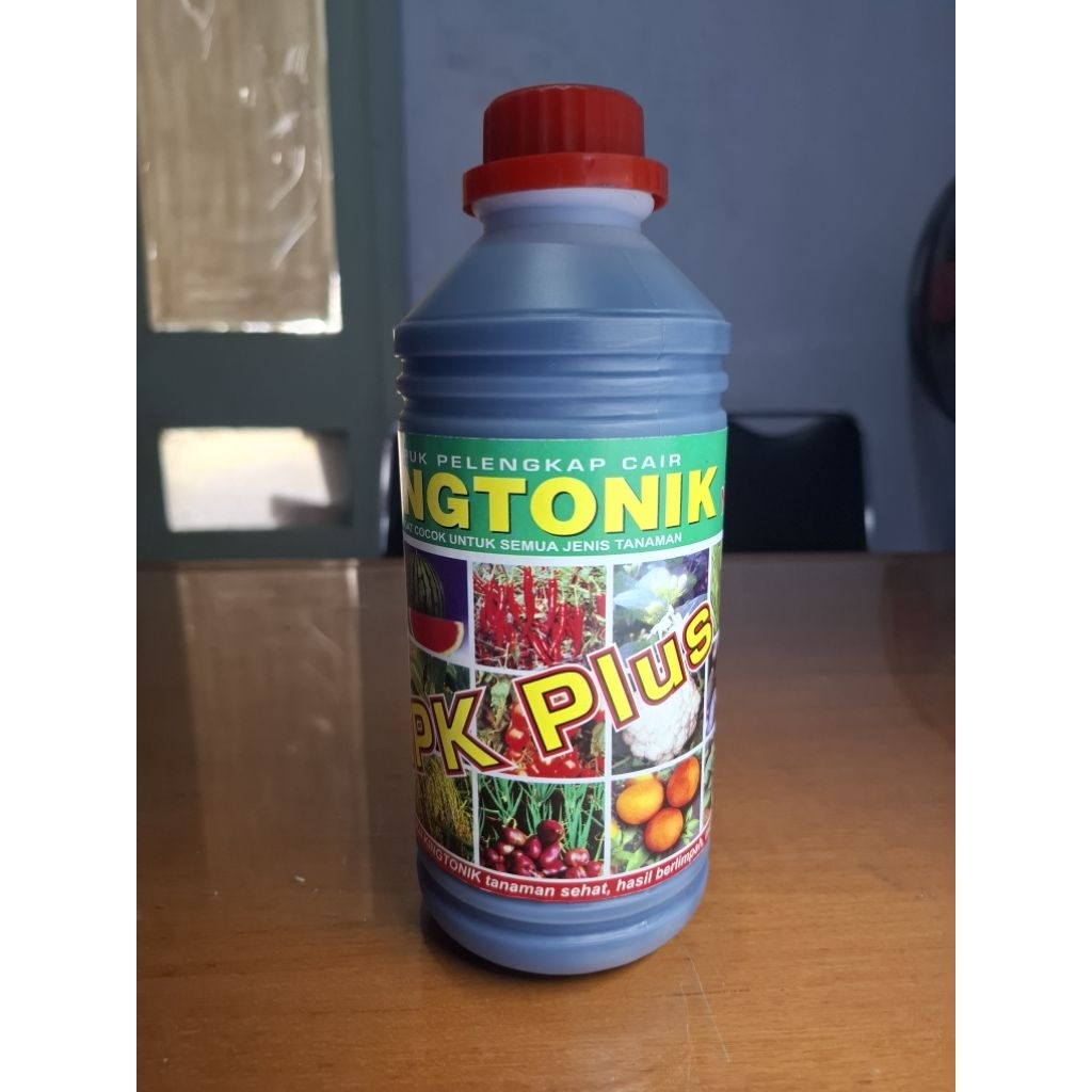 NPK cair King Tonik NPK Plus kemasan 1 Liter