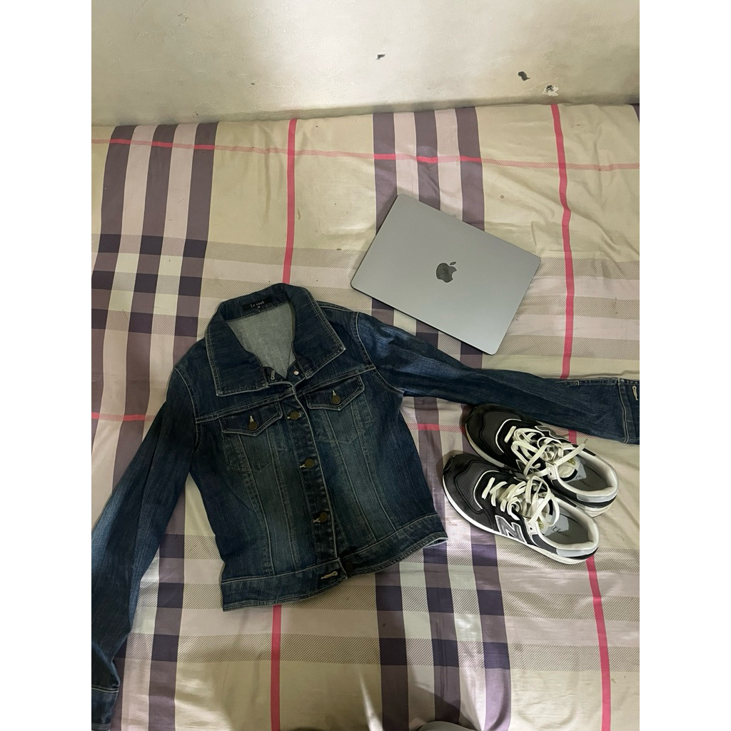 jaket denim preloved