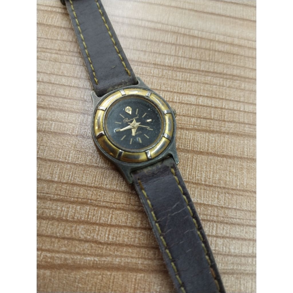 jam tangan vintage raimond cocok untuk cewek