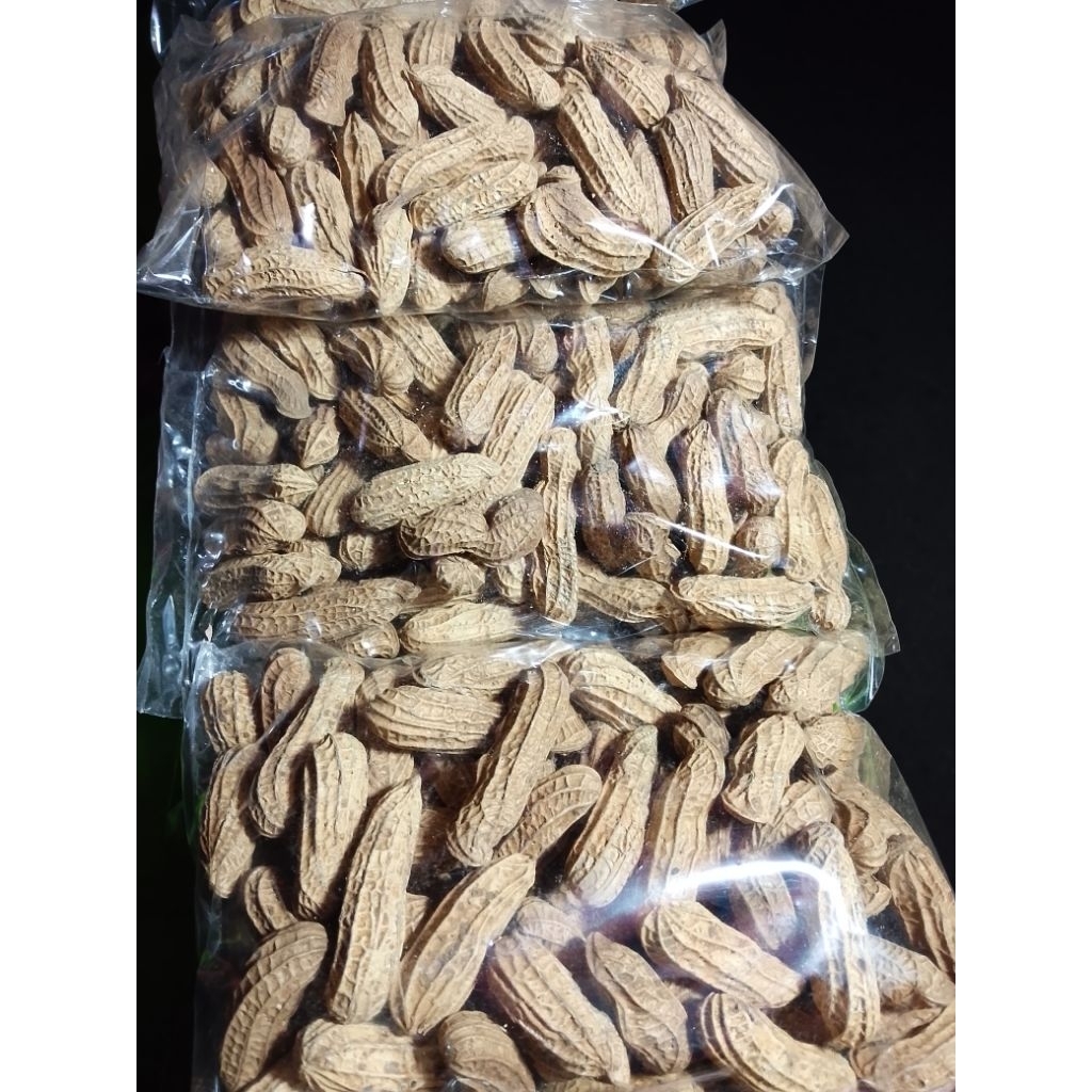 kacang sangrai kawangkoan khas manado