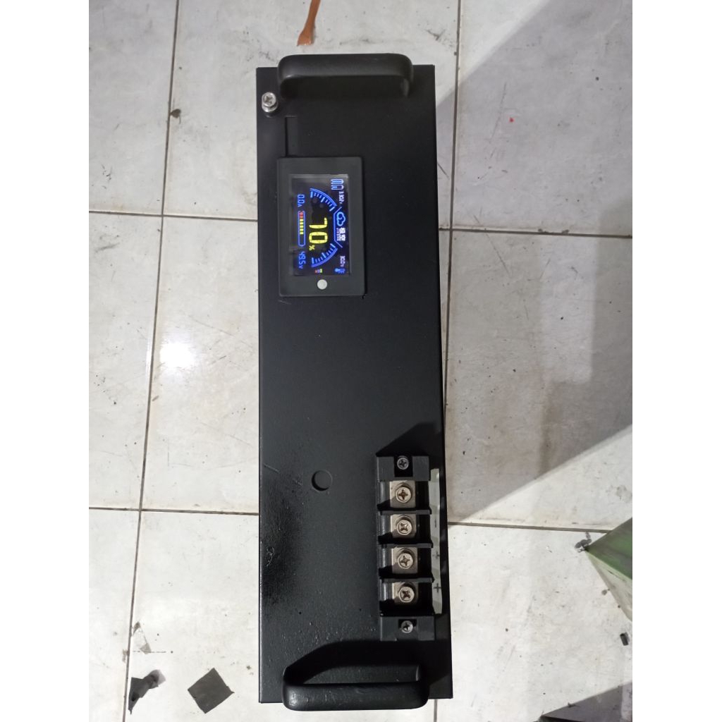 Baterai lifepo4 ZTE Putih 48V 100Ah