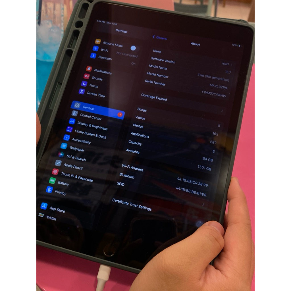Apple iPad gen 9 second inter 64gb silver no box (sesuai kondisi)
