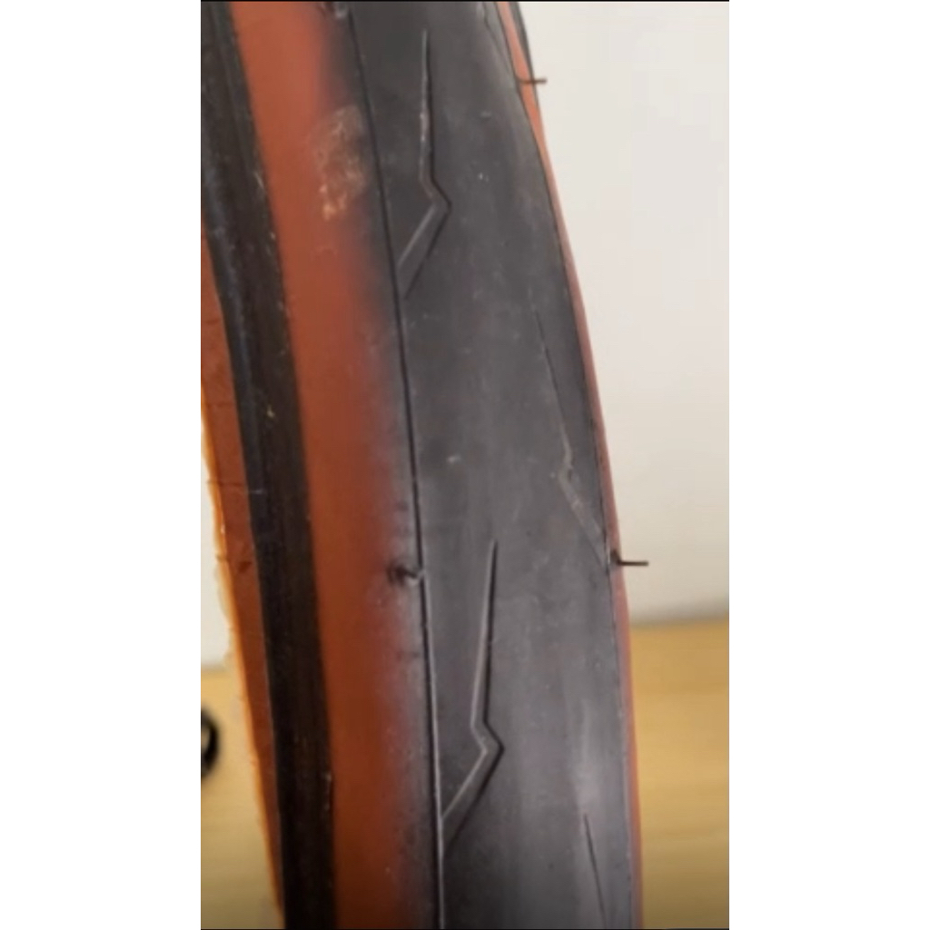 Ban Pirelli Zero 700x25c