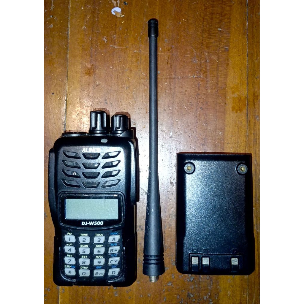 HT Bekas, Normal, Original Jepang Alinco DJ-W500, Dual Band VHF UHF, Batangan tanpa charger